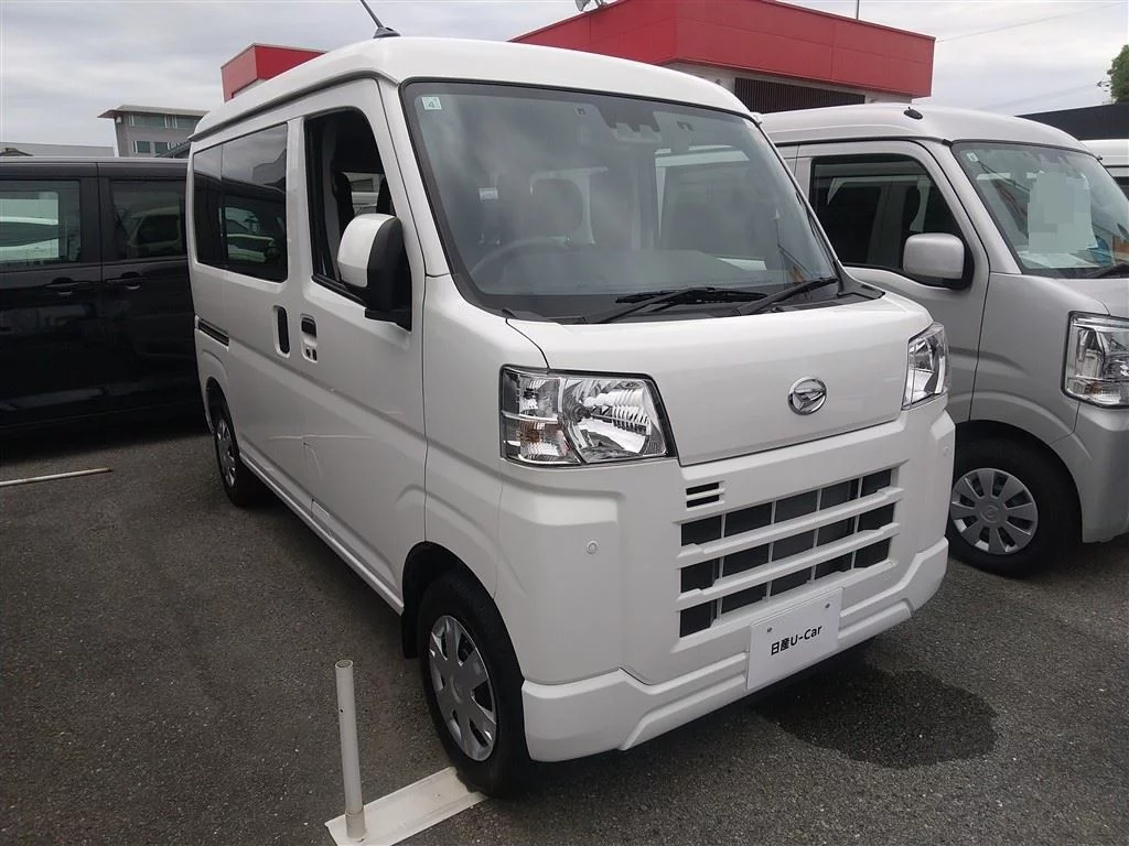 Daihatsu Hijet Cargo S700V 2024